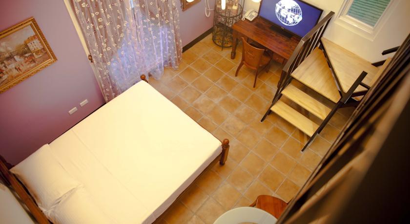 Alongs Garden Bed and Breakfast Heng-ch'un Exteriör bild